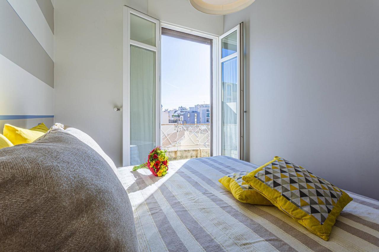 Fleurs 22 - City Center - Modern W Terrace Niza Exterior foto